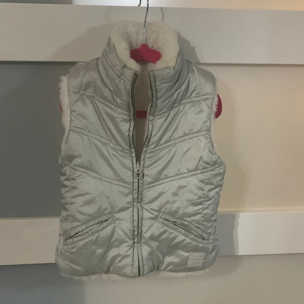 The Children's Place Silver Puffer Vest